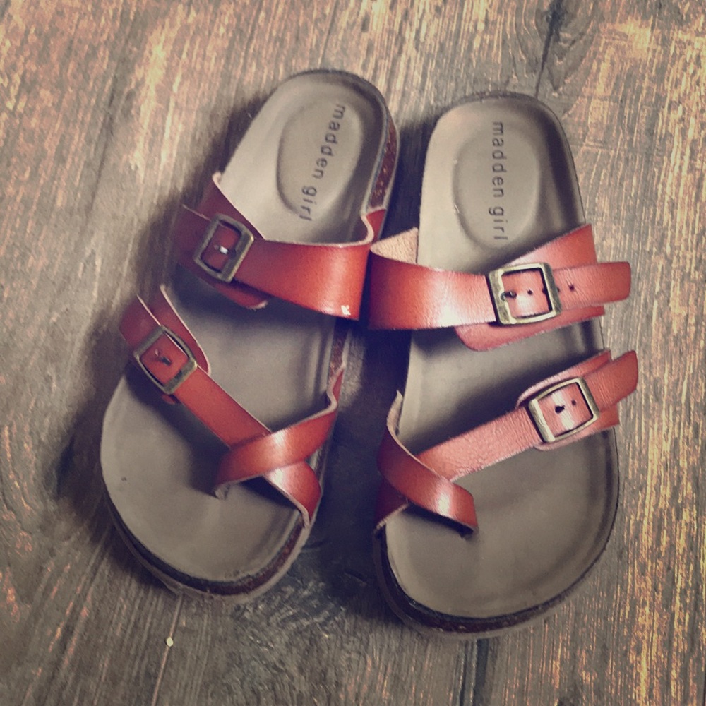 New. Madden girl Birkenstock’s